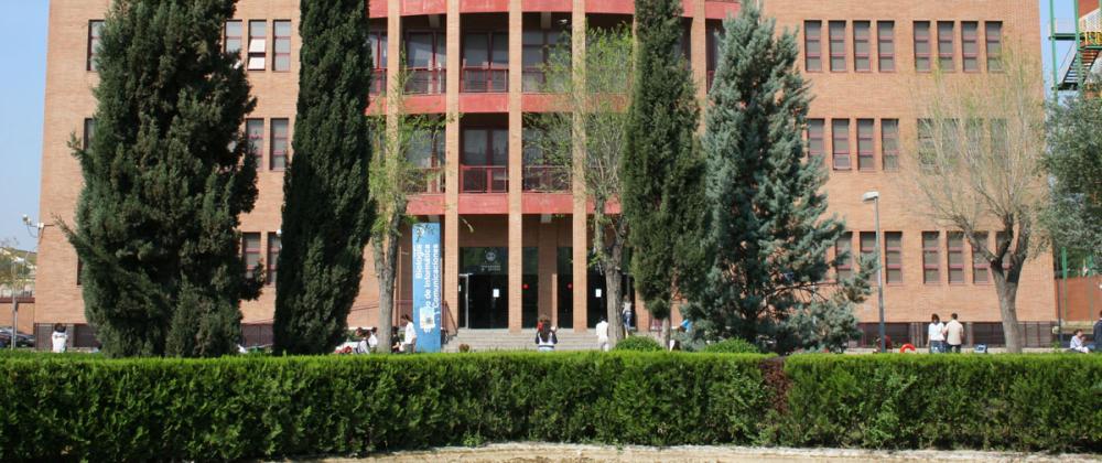 Campus Reina Mercedes